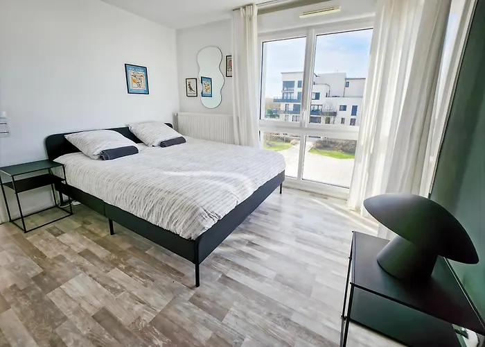 Apartment Spacieux, Terrasse, Disneyland *