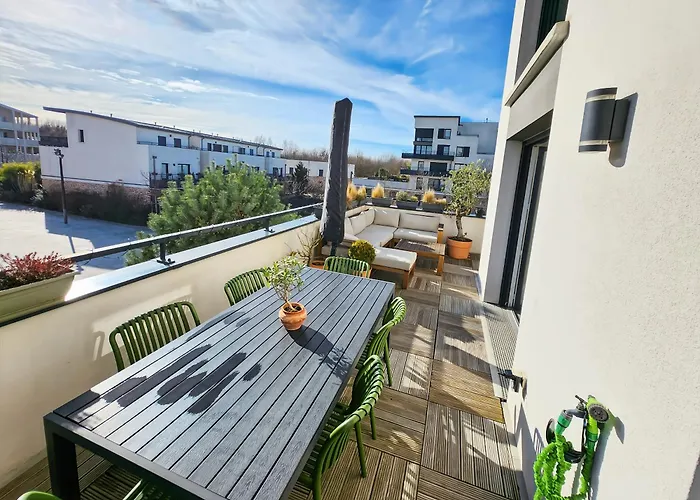 Apartment Spacieux, Terrasse, Disneyland *